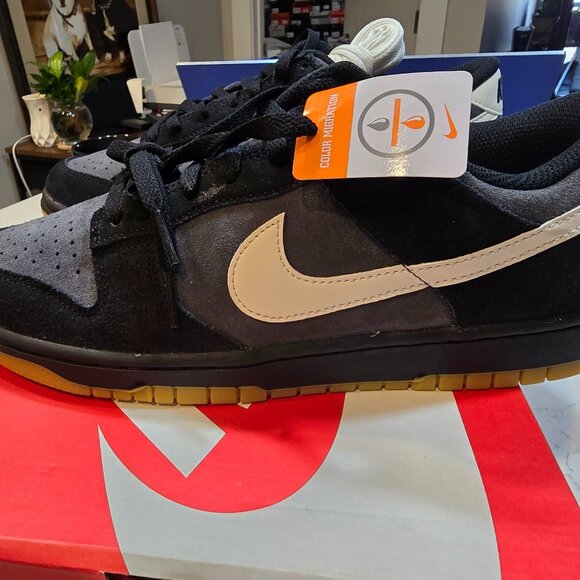 Nike Dunk Low Retro SE Men's Size 10 Black/Pale Ivory-Anthracite HQ1931-001 NEW - Picture 1 of 12